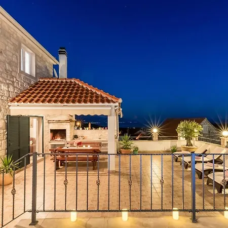 Marivilla In With Heated Pool
