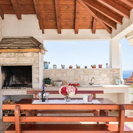 Marivilla In With Heated Pool